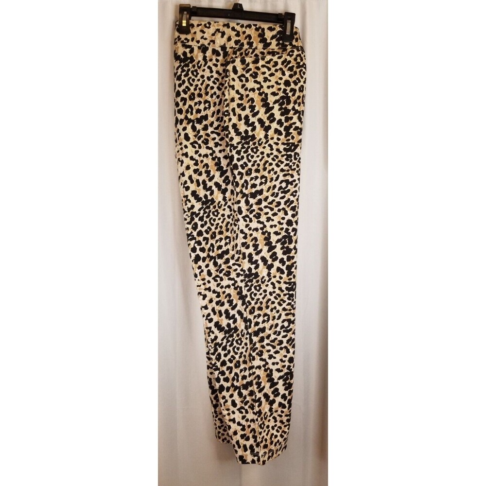Chico's Weekends Women's Pants Animal Print Pull-On Pockets Size Large Short